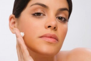 Milagros cosméticos que puedes hacer con vaselina