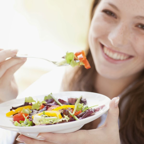 Las horas a las que comemos también influyen en nuestra salud